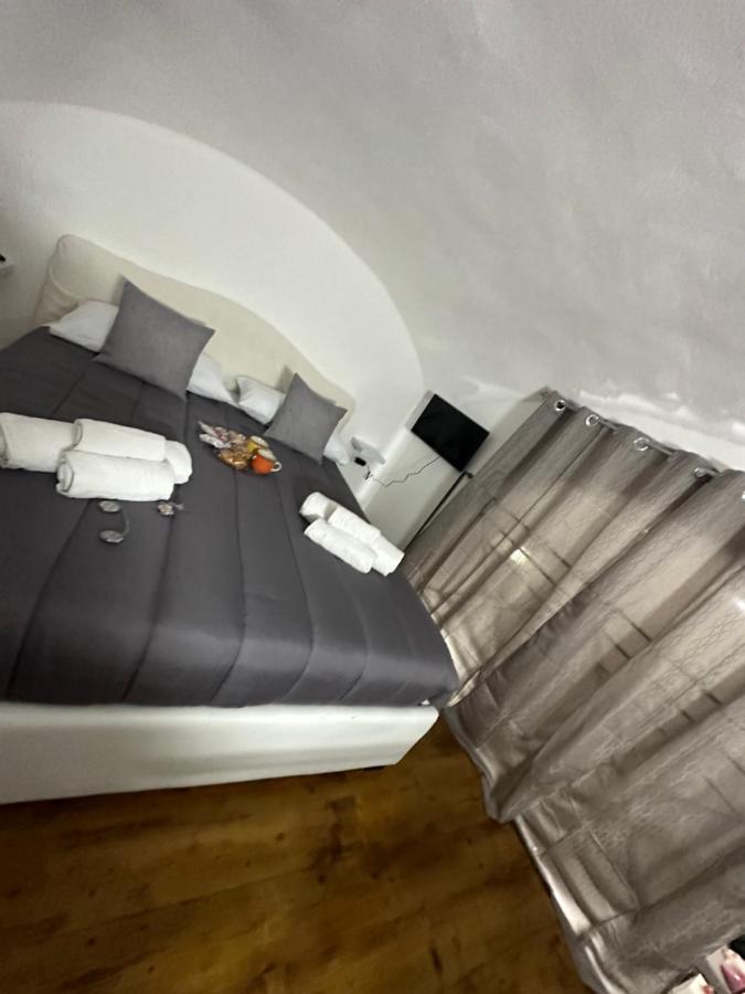 Appartamento Aurora House Napoli Esterno foto