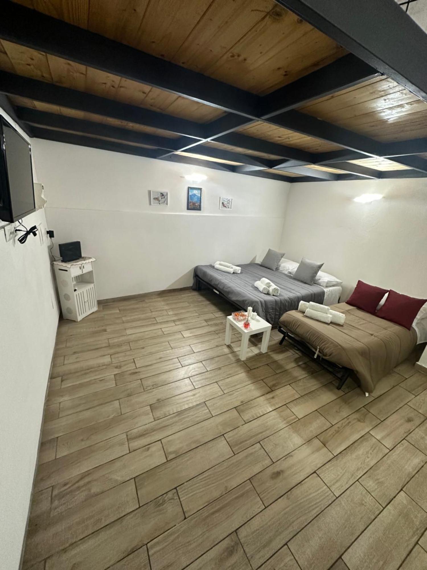 Appartamento Aurora House Napoli Esterno foto