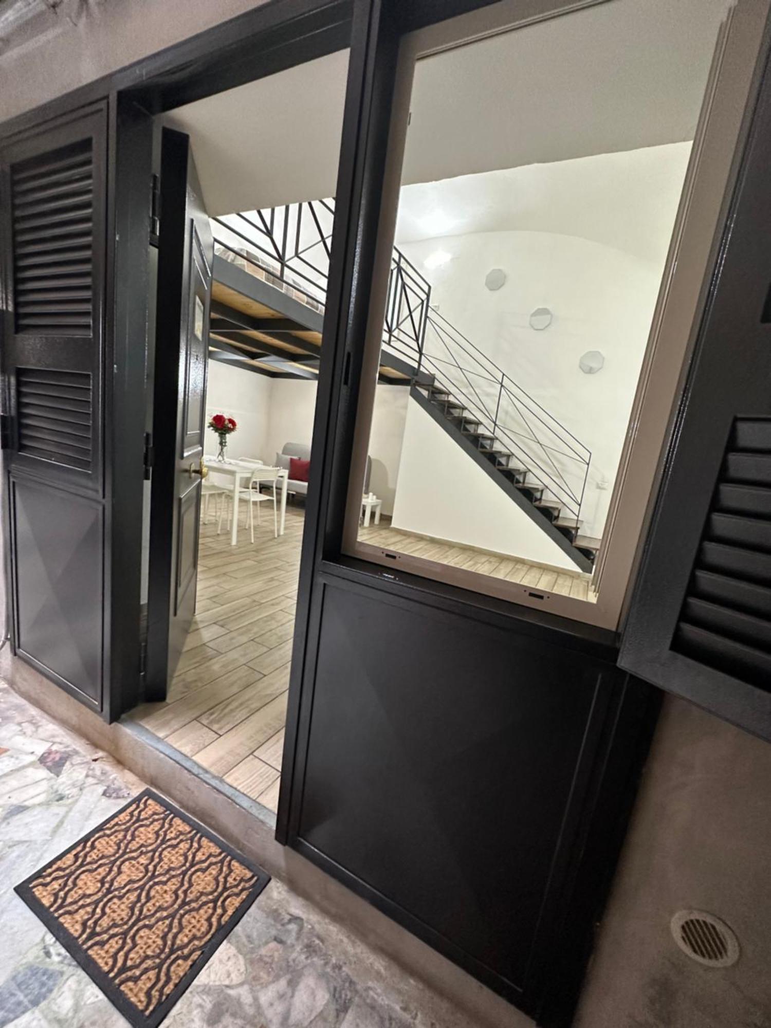Appartamento Aurora House Napoli Esterno foto