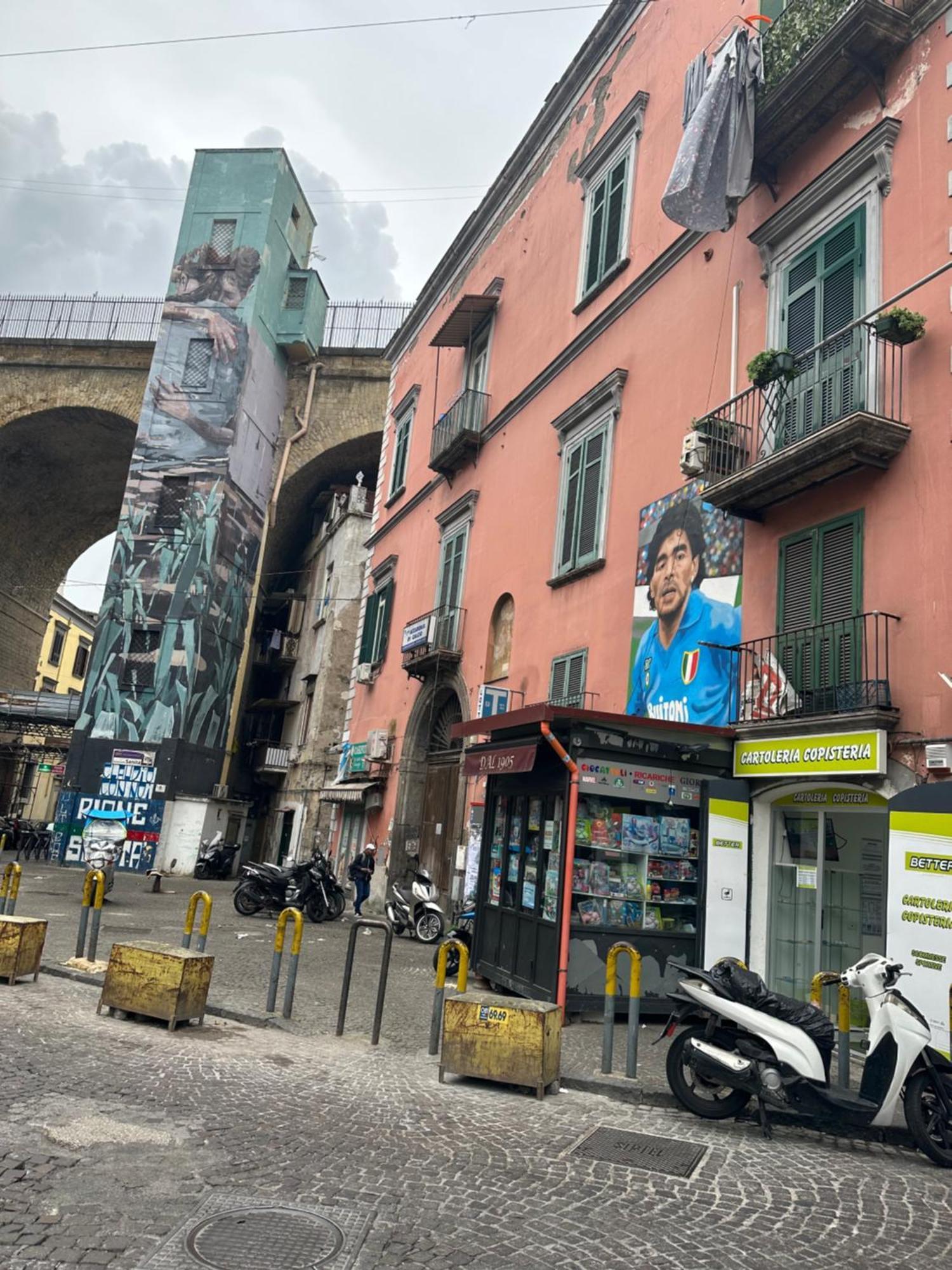 Appartamento Aurora House Napoli Esterno foto