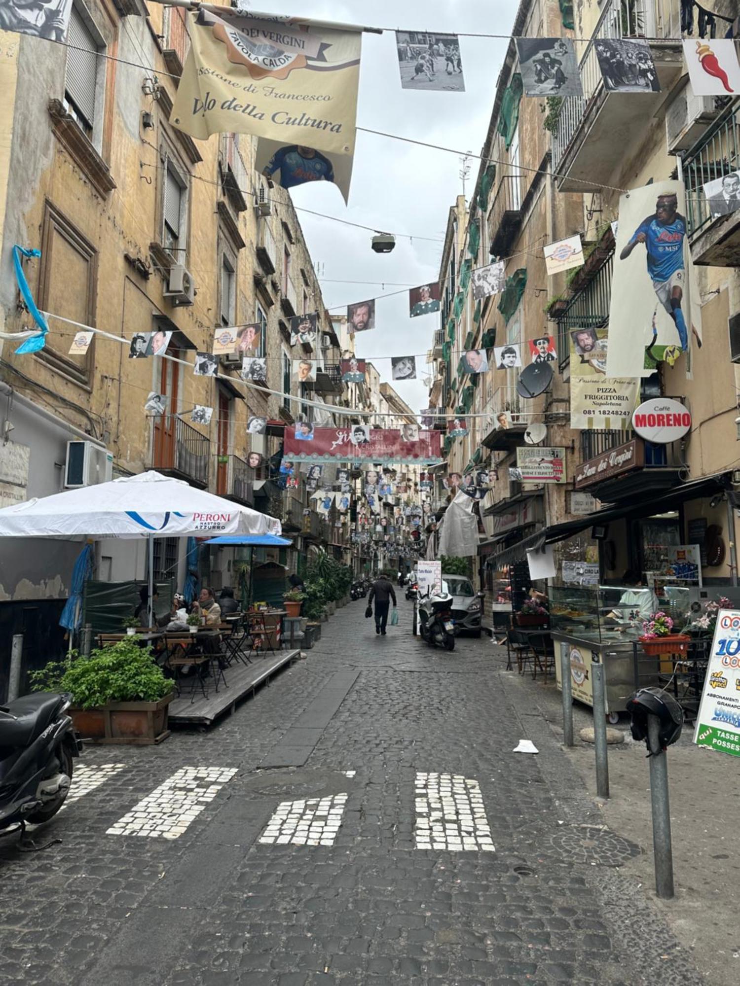 Appartamento Aurora House Napoli Esterno foto